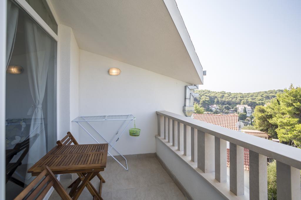 Apartmani Mariela Маслиница Екстериор снимка