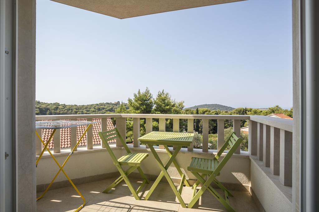 Apartmani Mariela Маслиница Екстериор снимка